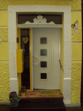Gastehaus Sabine Hotel Zell an der Mosel Bagian luar foto